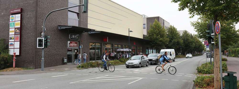 Einzelhandel in Lippstadt 5.828,13 € 585.68 m²