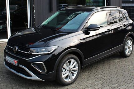 VW T-Cross 1.490 km 25.990 &euro; Paderborn 33104