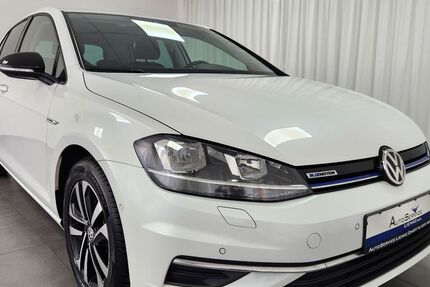 VW Golf 72.215 km 17.990 &euro; Schloß Holte-Stukenbrock 33758