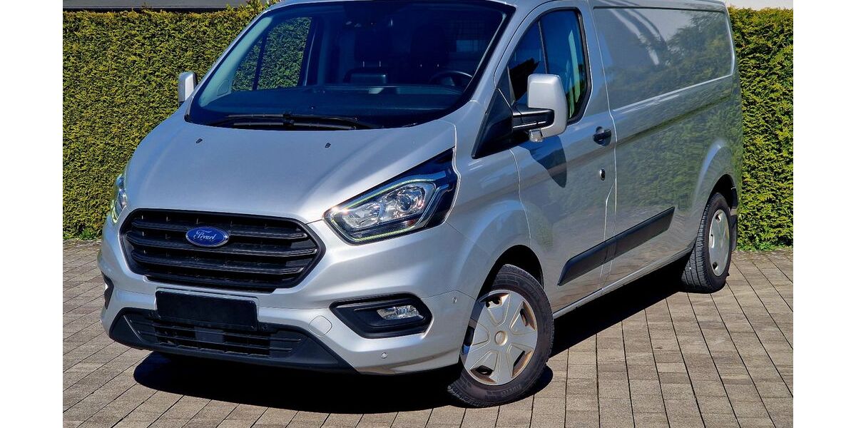 Ford Transit Custom 170.000 km 17.799 &euro; Bad Lippspringe 33175