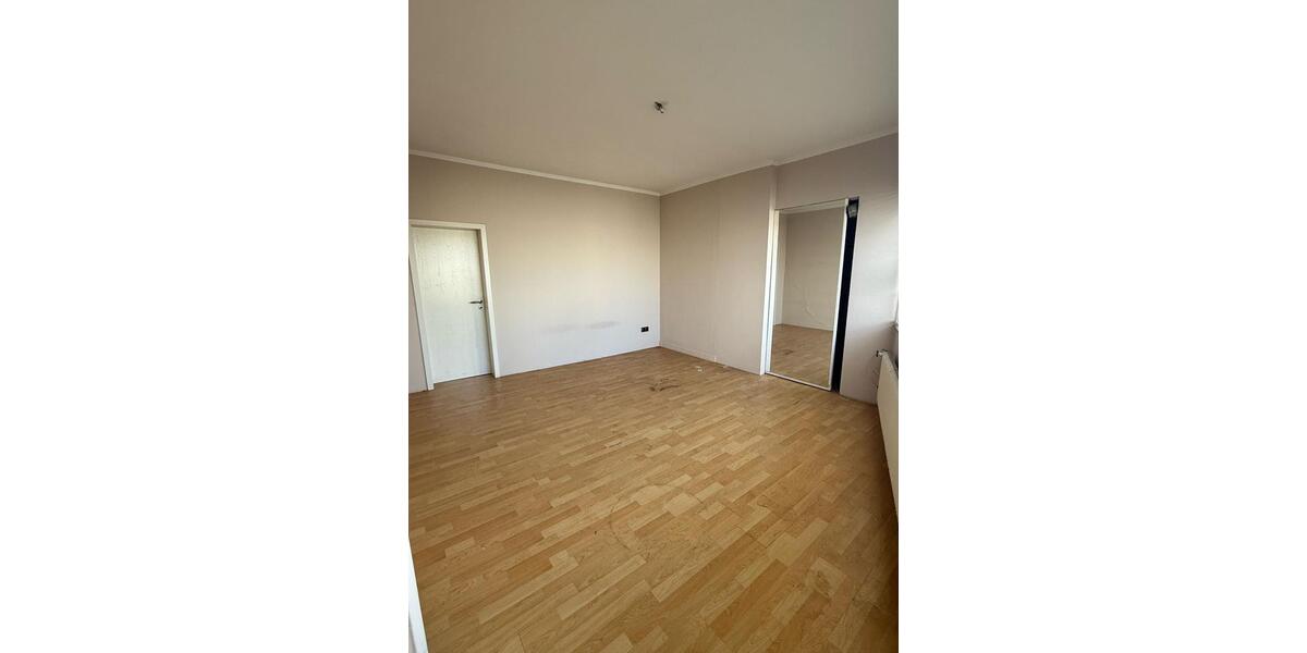 Gewerbeobjekt Detmold Hakedahl - 1.875&euro; | Angebot:25896564