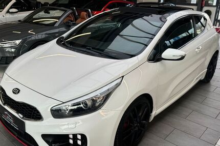 Kia ceed / Ceed 110.000 km 9.900 &euro; Detmold 32758