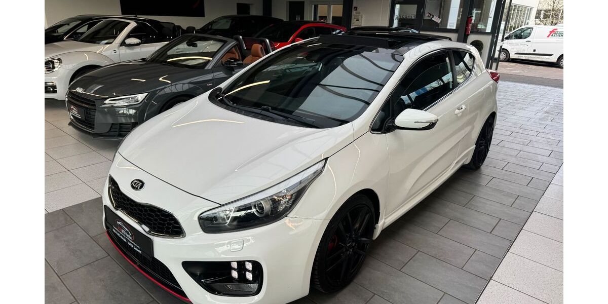 Kia ceed / Ceed 110.000 km 9.900 &euro; Detmold 32758