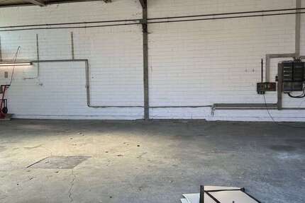 Halle in Paderborn 500 € 110 m² zimmer