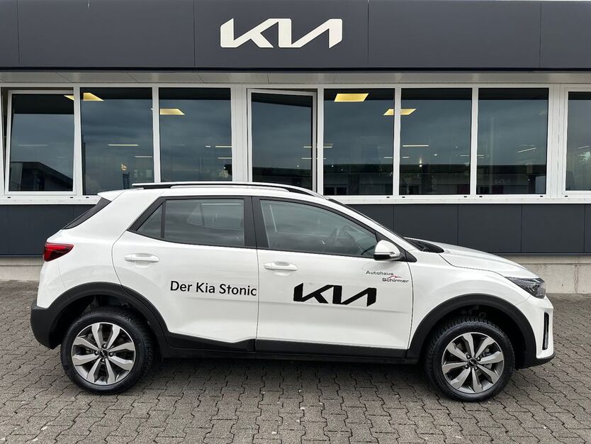 Kia Stonic 9.990 km 20.490 € Paderborn 33100