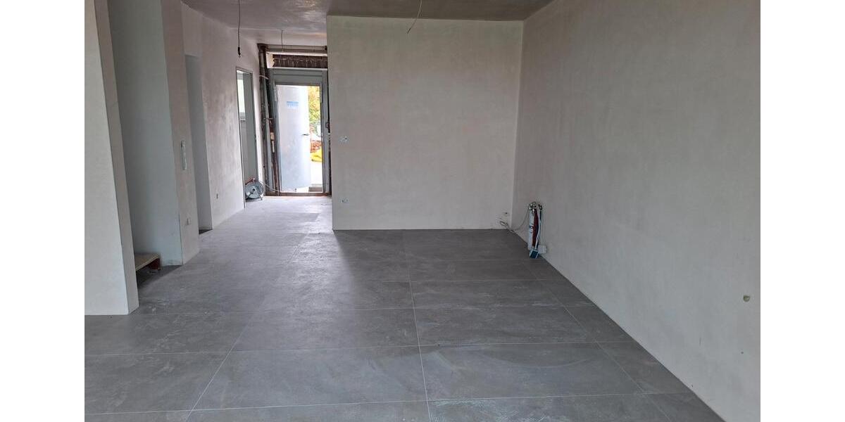 Reihenhaus Büren - 6 Zimmer, 128 m&sup2;, 1.000&euro; | Angebot:27618827