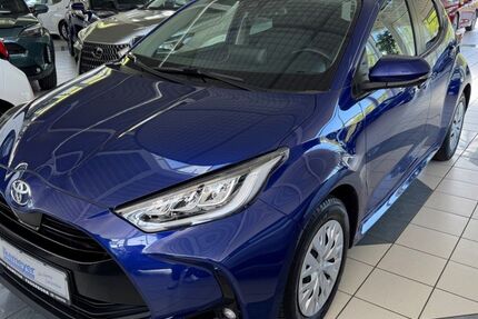 Toyota Yaris 58.244 km 15.890 &euro; Paderborn 33104