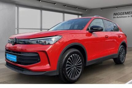 VW Tiguan 17.416 km 31.890 &euro; Salzkotten 33154
