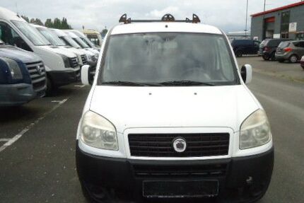 Fiat Doblo 186.300 km 2.990 &euro; Paderborn 33104