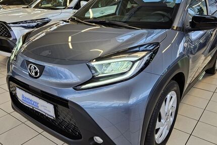 Toyota Aygo (X) 15.000 km 15.590 &euro; Paderborn 33104