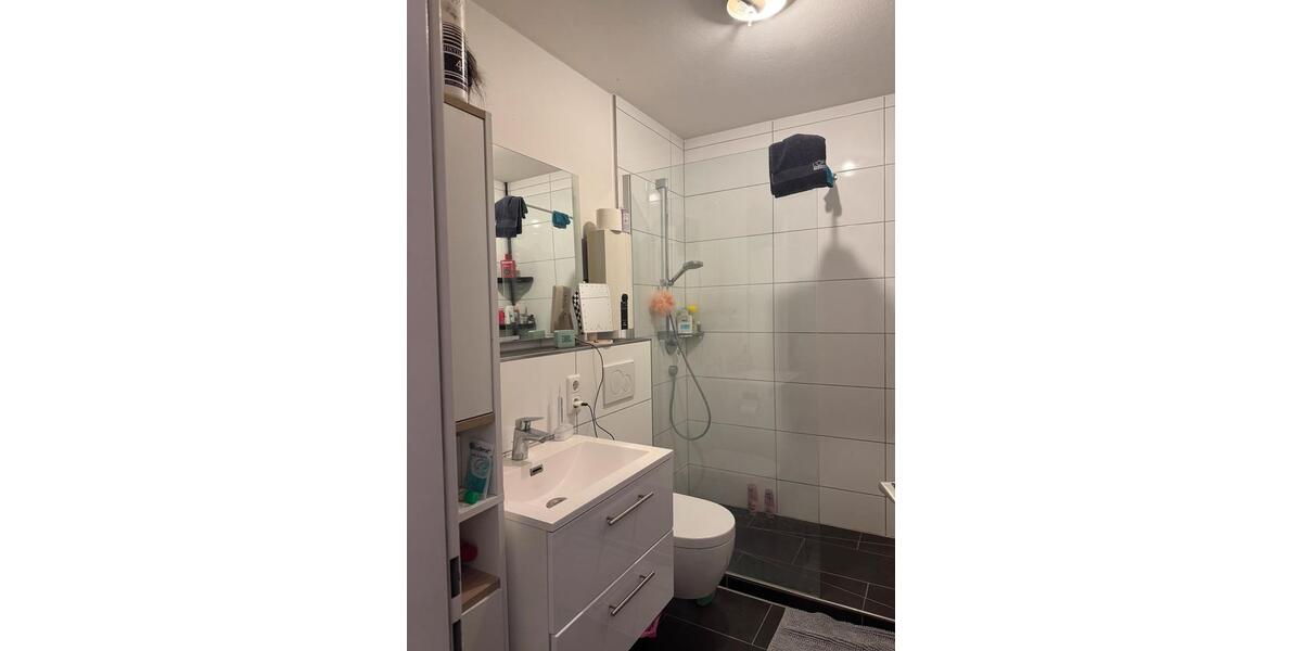 Erdgeschoßwohnung Paderborn - 2.5 Zimmer, 83 m&sup2;, 420&euro; | Angebot:26482639
