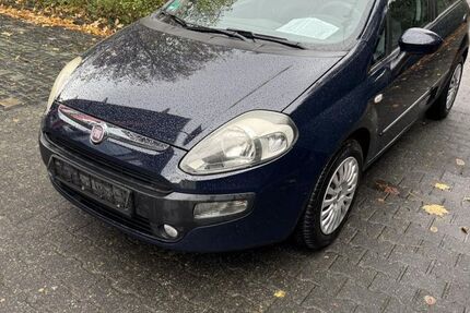 Fiat Punto 186.000 km 2.499 € Paderborn 33100