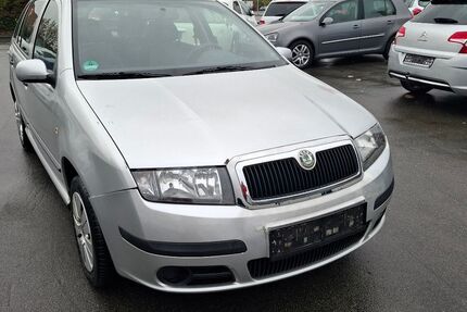 Skoda Fabia 262.000 km 1.299 € Paderborn 33100