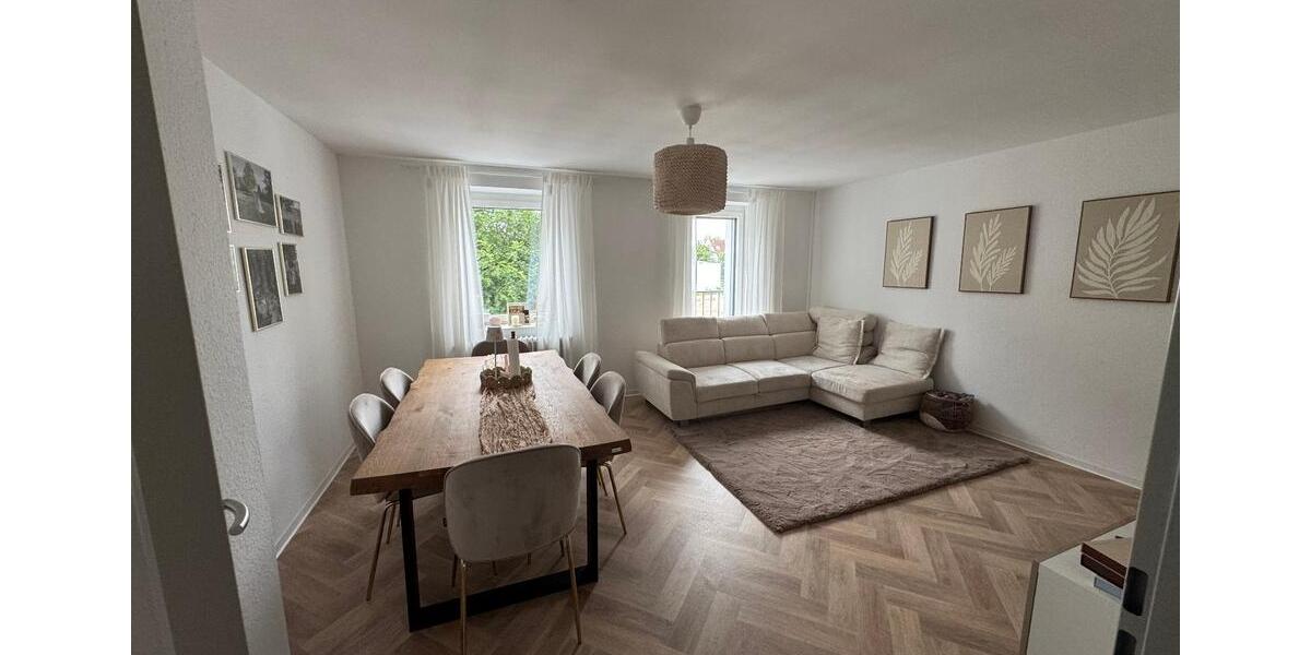 Etagenwohnung Detmold - 3 Zimmer, 96 m&sup2;, 210.000&euro; | Angebot:26929865