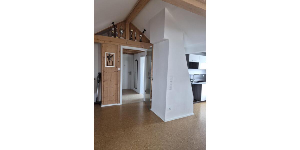 Dachgeschoßwohnung Hövelhof - 2 Zimmer, 65 m&sup2;, 800&euro; | Angebot:27626190