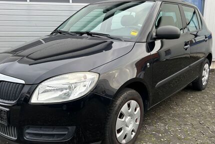 Skoda Fabia 87.000 km 3.999 &euro; Bad Lippspringe 33175