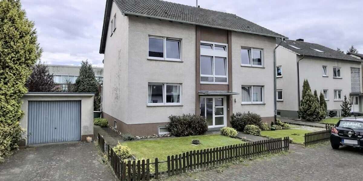 Einfamilienhaus Paderborn / Sennelager Sennelager - 8 Zimmer, 186 m&sup2;, 390.000&euro; | Angebot:26570967