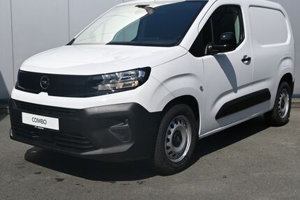 Opel Combo Electric 2.000 km 33.240 € Paderborn 33106