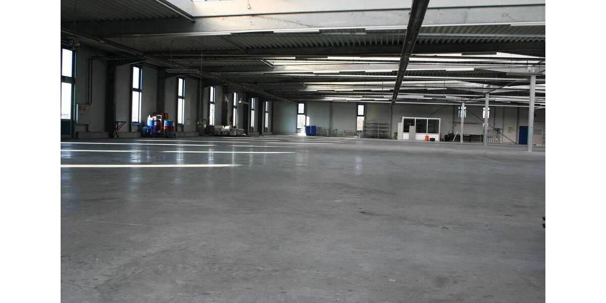 Produktions-, Lager- und Büroflächen in Salzkotten zimmer