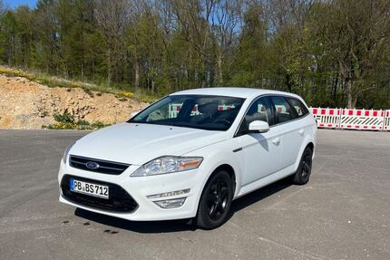 Ford Mondeo 125.572 km 8.200 &euro; Büren 33142