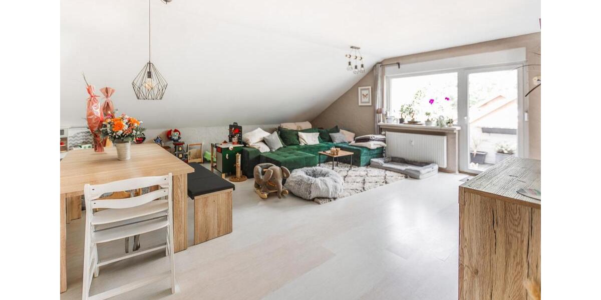 Dachgeschoßwohnung Paderborn Elsen - 3 Zimmer, 83 m&sup2;, 199.999&euro; | Angebot:27496421