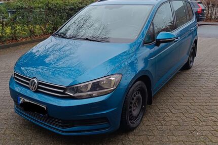 VW Touran 124.900 km 18.600 &euro; Paderborn 33100