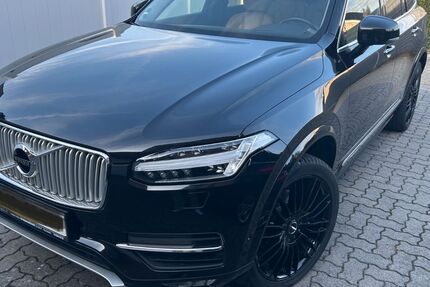 Volvo XC90 160.000 km 22.990 &euro; Augustdorf 32832