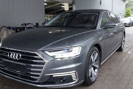 Audi A8 49.000 km 49.950 € Paderborn 33104