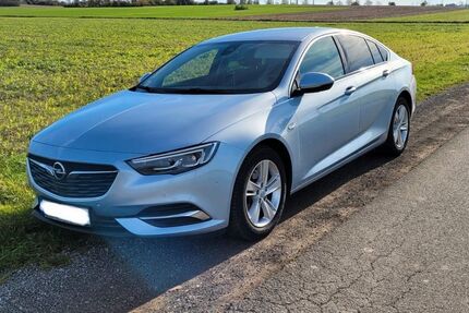 Opel Insignia 149.500 km 10.900 &euro; Paderborn 33102