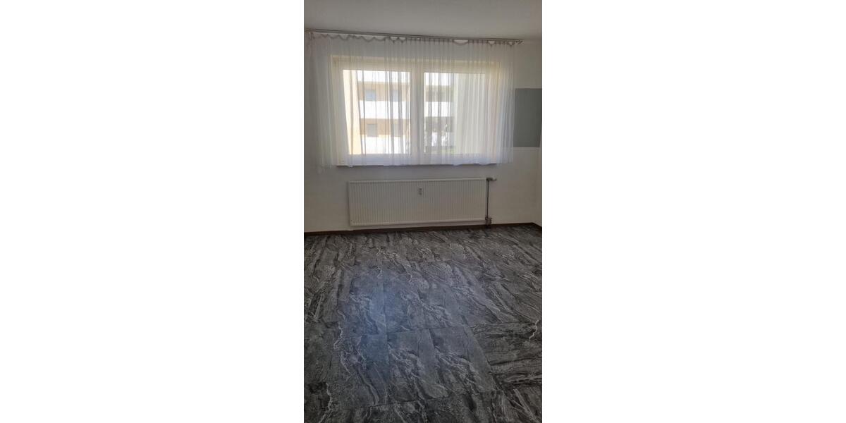 Erdgeschoßwohnung Paderborn - 4 Zimmer, 81 m&sup2;, 186.000&euro; | Angebot:26327122