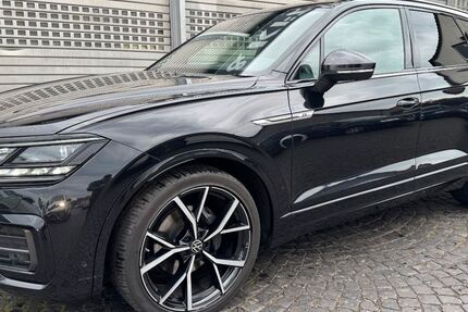 VW Touareg 149.815 km 43.900 € Bielefeld 33659