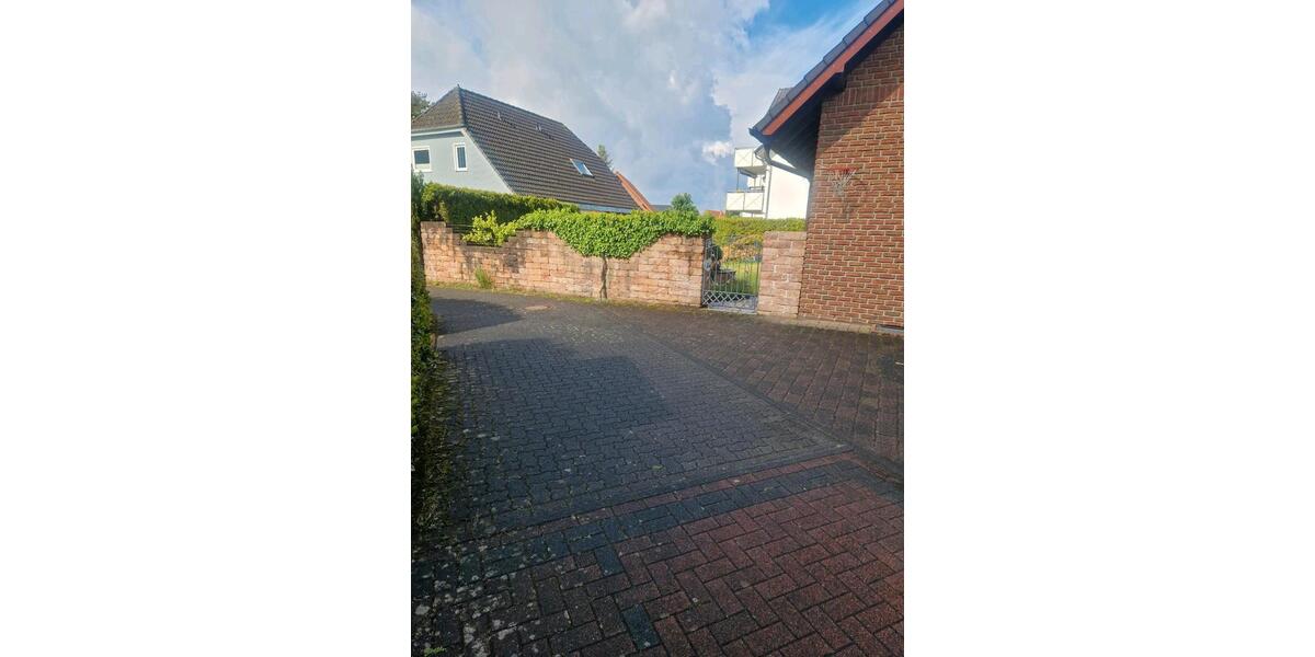 Einfamilienhaus Augustdorf - 8 Zimmer, 180 m&sup2;, 490.000&euro; | Angebot:26564013