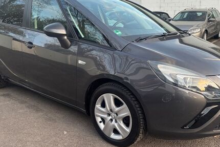 Opel Zafira 225.200 km 4.680 &euro; Detmold 32758