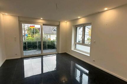 Erdgeschosswohnung zu vermieten in Schloss Neuhaus zimmer