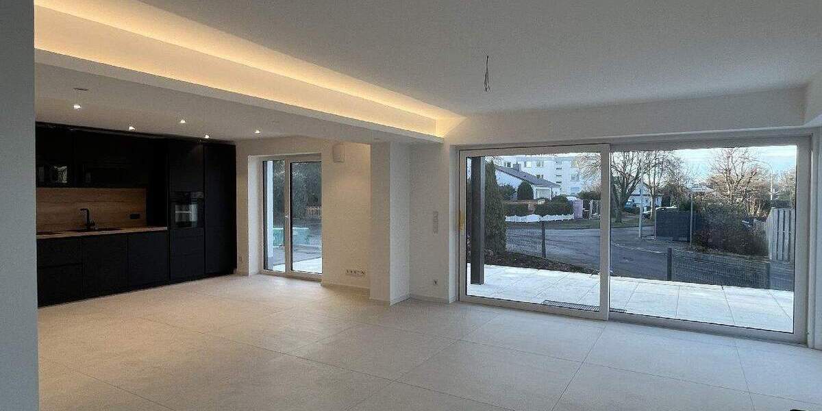 Etagenwohnung Paderborn Kernstadt - 2 Zimmer, 98 m&sup2;, 1.400&euro; | Angebot:25741570