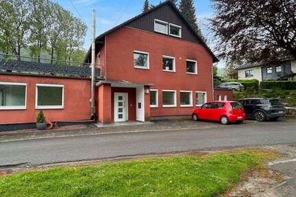 Haus Altenbeken - 12 Zimmer, 330 m&sup2;, 499.000&euro; | Angebot:26693901