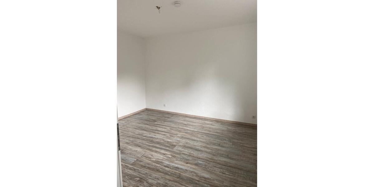 Etagenwohnung Detmold Hiddesen - 1 Zimmer, 60 m&sup2;, 600&euro; | Angebot:26262936