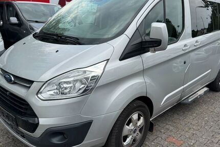 Ford Tourneo Custom 245.000 km 9.900 &euro; Detmold 32758