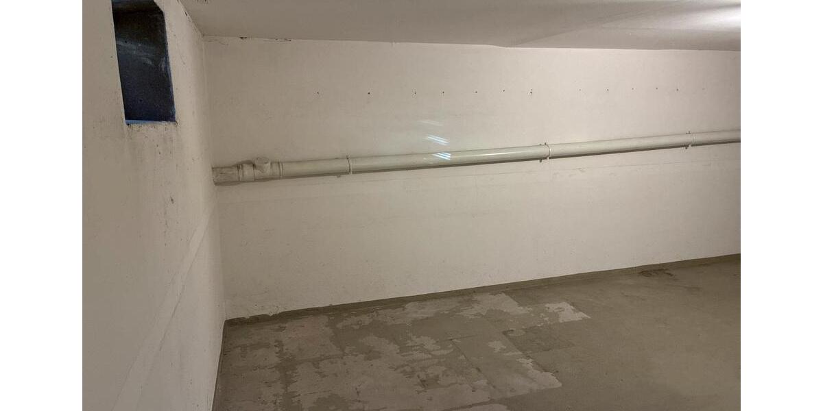 30qm Kellerraum Lagerraum Hobbyraum im Hövelhofer Zentrum zimmer