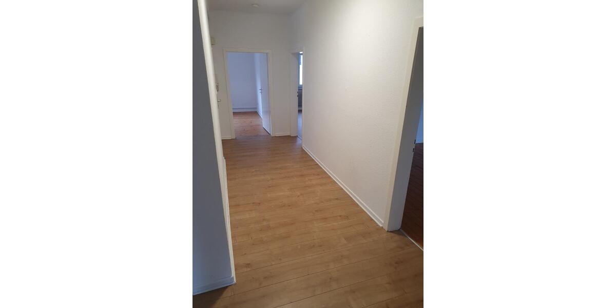 Etagenwohnung Paderborn Univiertel - 4 Zimmer, 106 m&sup2;, 954&euro; | Angebot:27592571