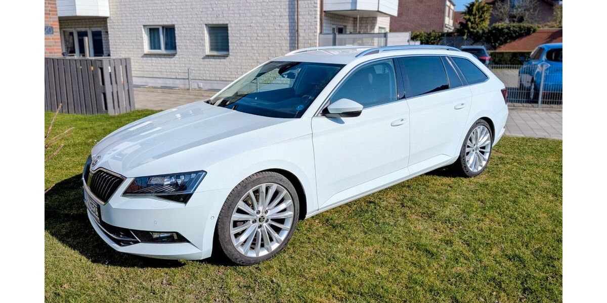 Skoda Superb 134.000 km 17.750 &euro; Detmold 32756