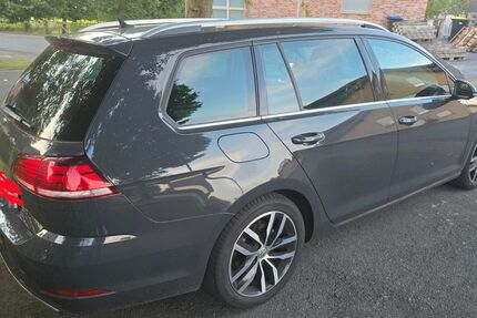 VW Golf 261.000 km 9.400 &euro; Lichtenau, Westfalen 33165