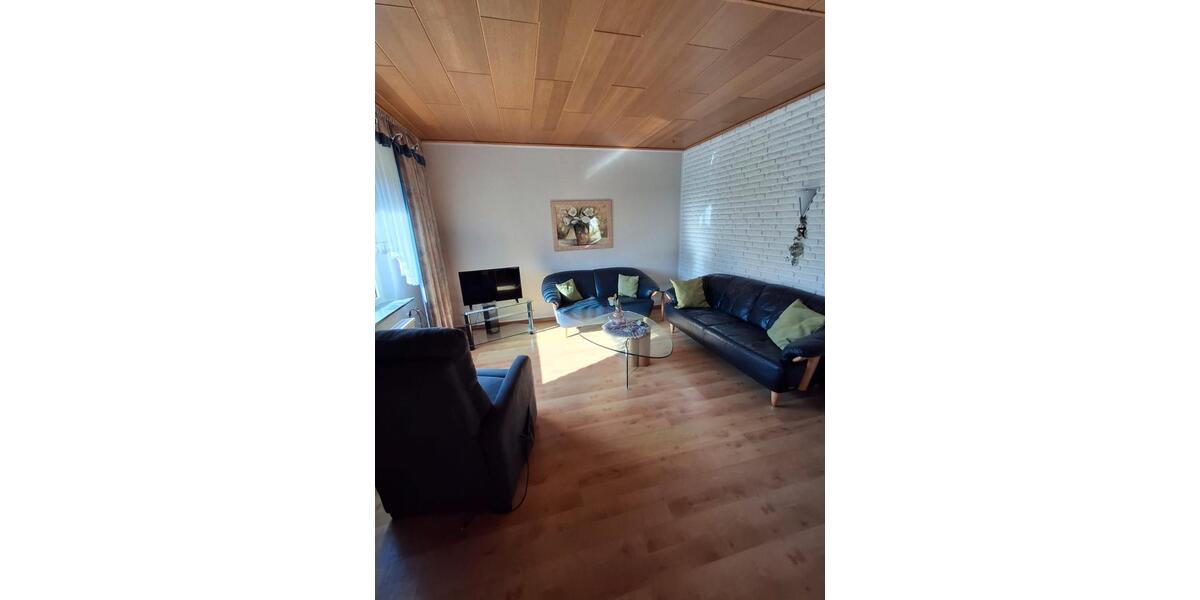 Einfamilienhaus Paderborn Neuenbeken - 7 Zimmer, 170 m&sup2;, 270.000&euro; | Angebot:26040803