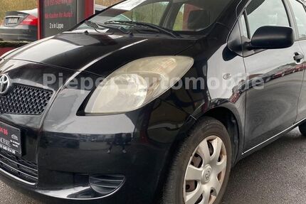 Toyota Yaris 145.000 km 3.990 &euro; Oerlinghausen 33813