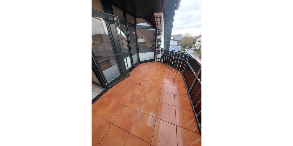 Lichtdurchflutete 2ZKB Eigentumswohnung mit Balkon 2 zimmer