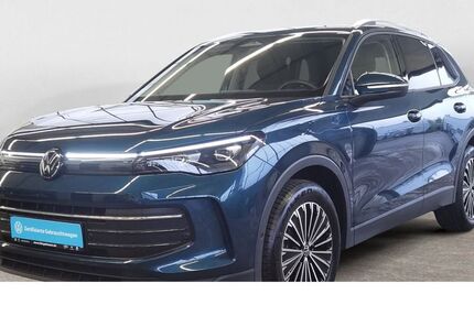 VW Tiguan 22.670 km 32.390 € Lage 32791