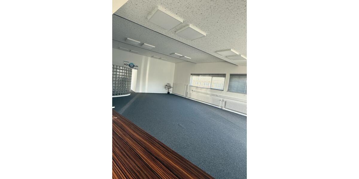 Gewerbeobjekt Detmold Hakedahl - 1.875&euro; | Angebot:25896564