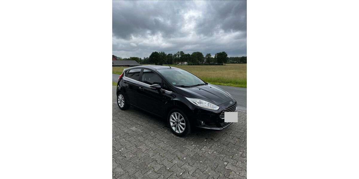 Ford Fiesta 60.000 km 8.200 &euro; Verl 33415