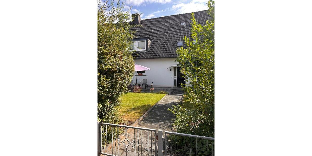 Reihenhaus Bad Driburg - 3 Zimmer, 123 m&sup2;, 284.000&euro; | Angebot:27267847