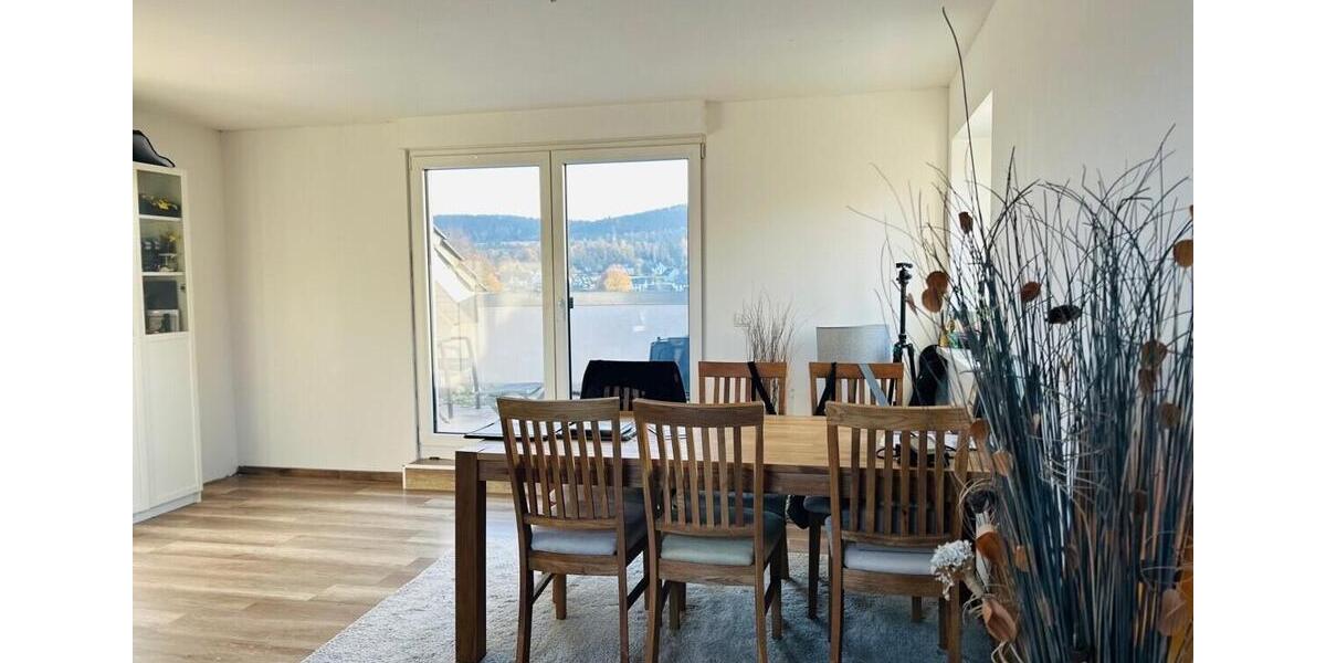 Dachgeschoßwohnung Detmold Hakedahl - 2.5 Zimmer, 71 m&sup2;, 189.000&euro; | Angebot:26877405